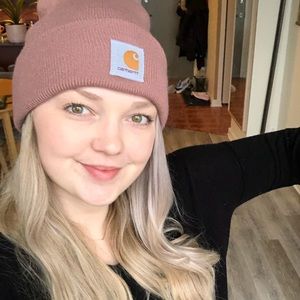 Meet your Posher, Cailey